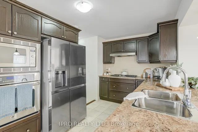 Additional image 7 of 96 Robert Parkinson Dr