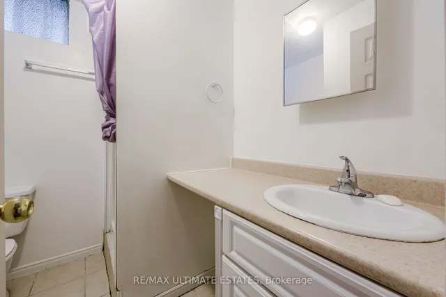 Additional image 14 of 44 Candlebrook Cres