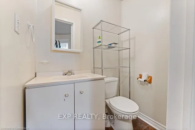 Additional image 30 of 85 Chestnut St