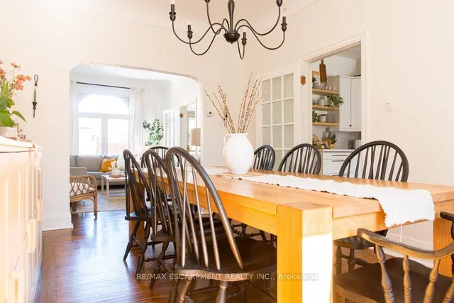 Additional image 11 of 21 Murray St