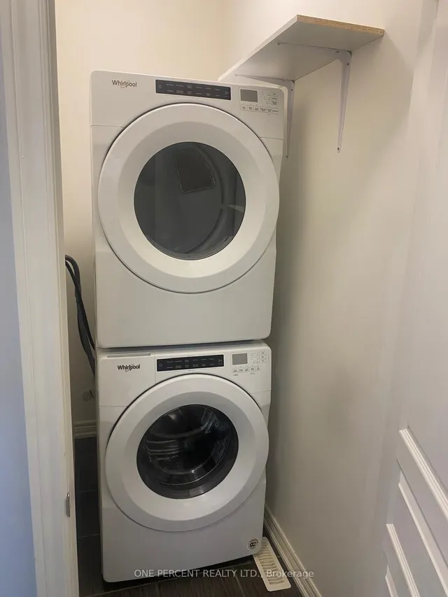 Additional image 20 of 42 Adventura Rd