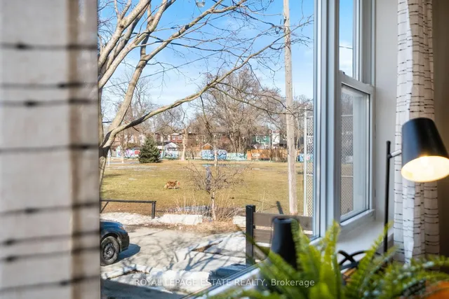 Additional image 32 of 33 Mountalan Ave