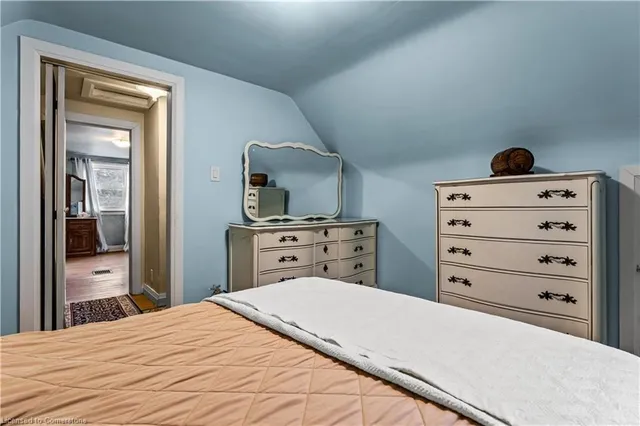 Additional image 20 of 272 Cumberland Ave