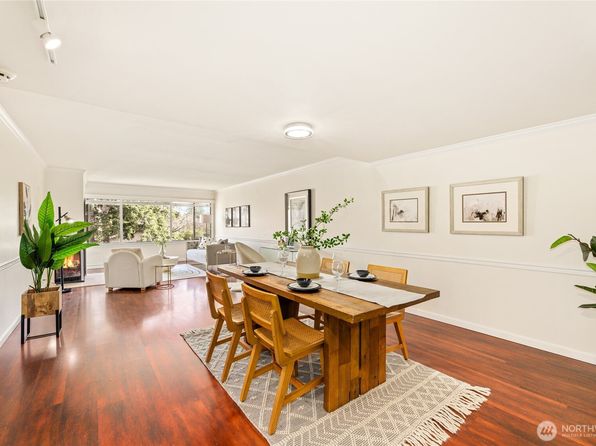 6512 Park Point Lane NE UNIT 202-C, Seattle, WA 98115