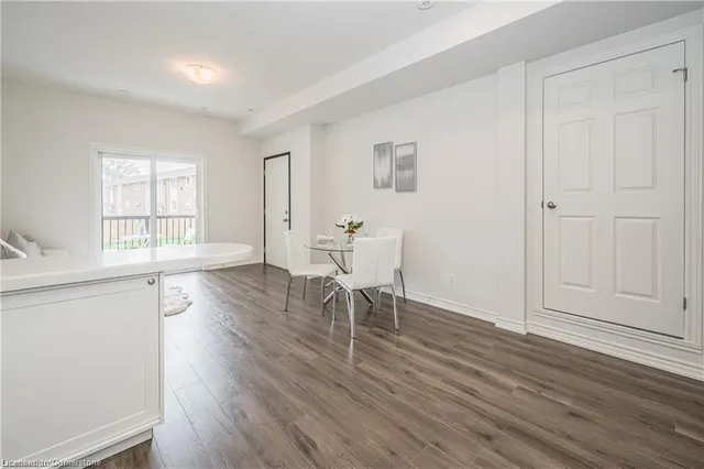 Additional image 12 of 164 Heiman St Unit 4B