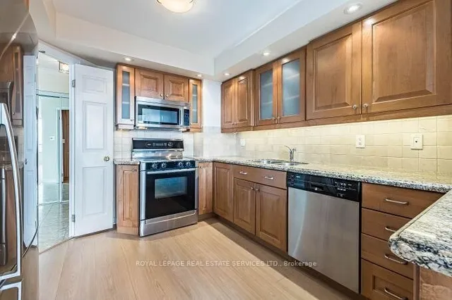 Additional image 22 of 1 Aberfoyle Cres Unit 2202