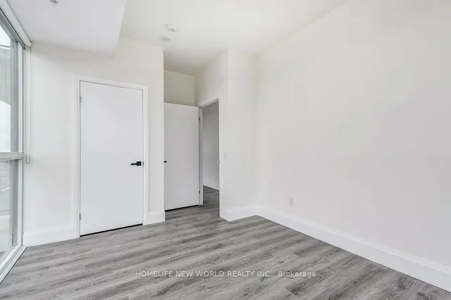 Additional image 16 of 60 Charles St Unit 1802