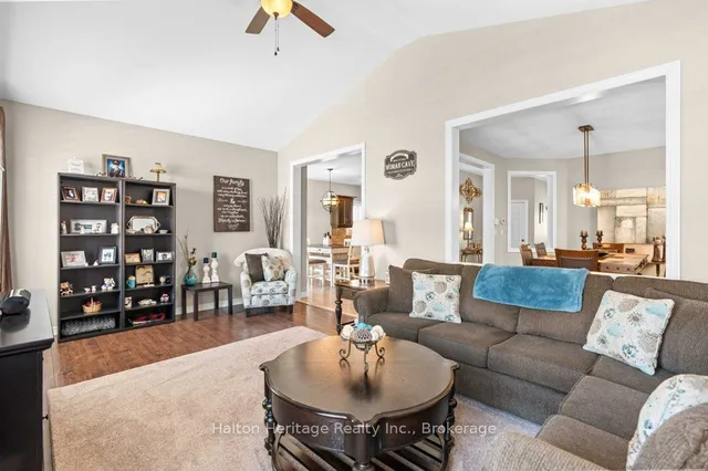 Additional image 20 of 72 Garinger Cres