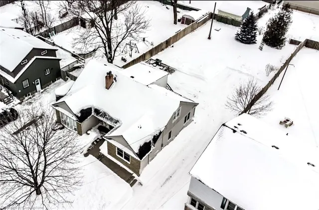 Additional image 39 of 34 Norwich Rd