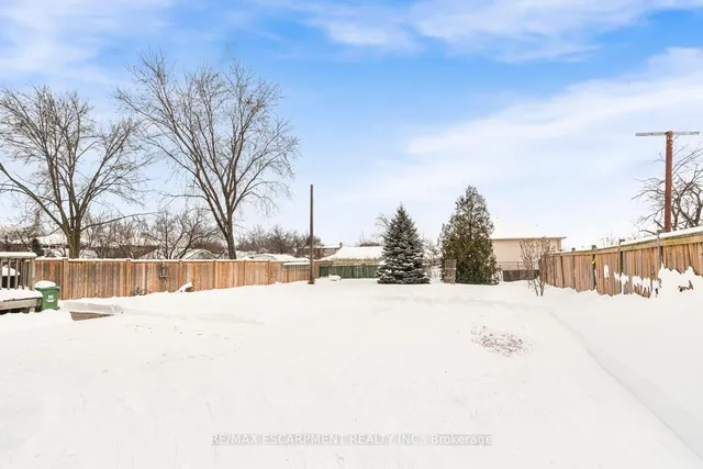 Additional image 38 of 34 Norwich Rd