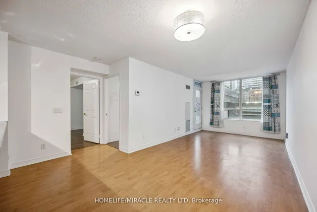 Additional image 7 of 30 Grand Trunk Cres Unit 302