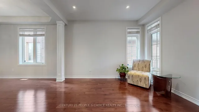 Additional image 11 of 32 Intrigue Tr