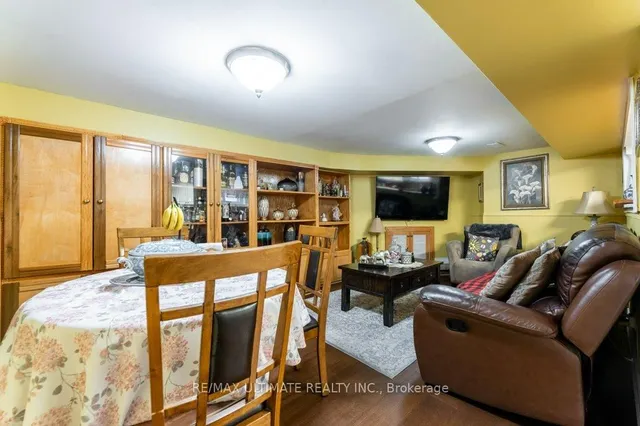 Additional image 23 of 698 Old Weston Rd