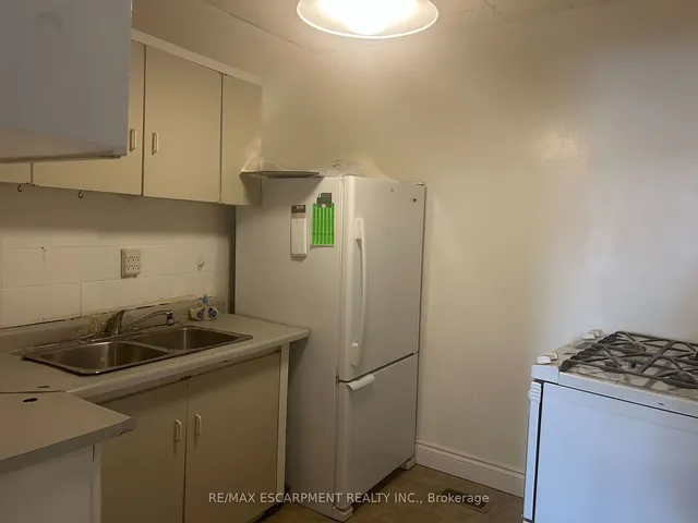 Additional image 16 of 1275 Cannon St