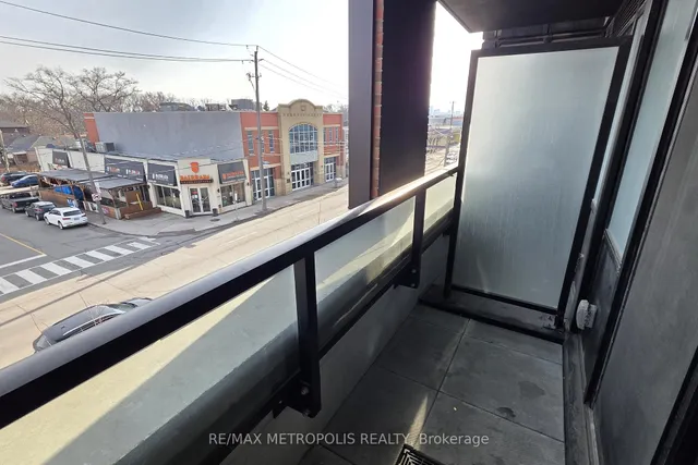 Additional image 16 of 2300 St Clair Ave Unit 307