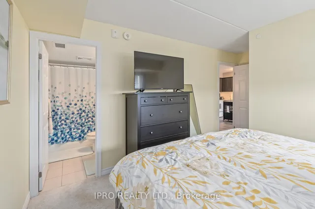 Additional image 17 of 716 Main St Unit 207