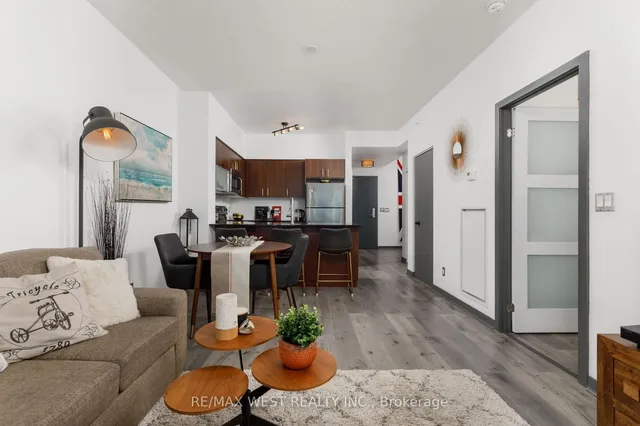 Additional image 6 of 150 East Liberty St Unit 2906