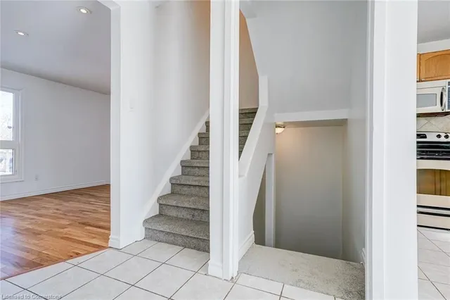 Additional image 33 of 28 Arbutus Cres