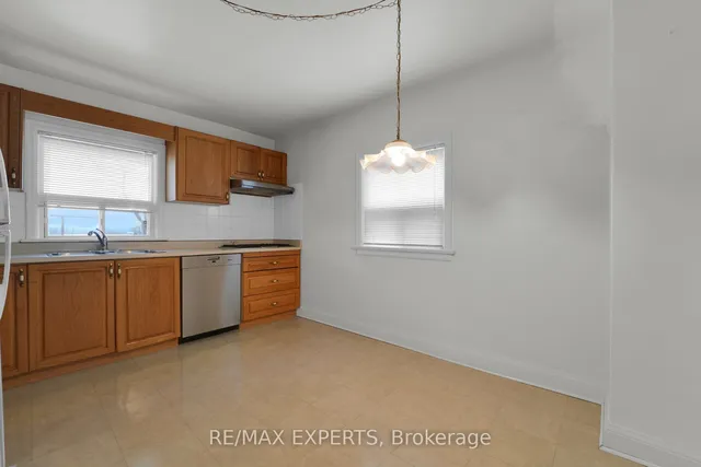 Additional image 20 of 124 Spears St