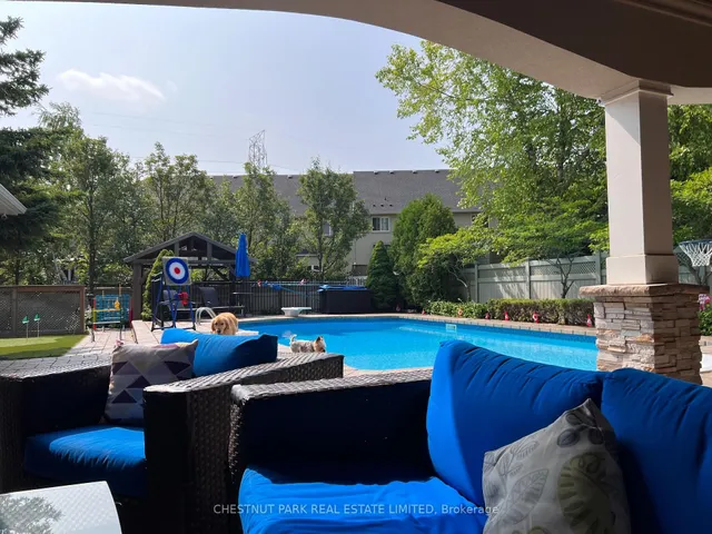 Additional image 31 of 48 Playfair Crt