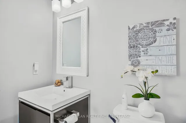 Additional image 22 of 50 Murray St Unit 401