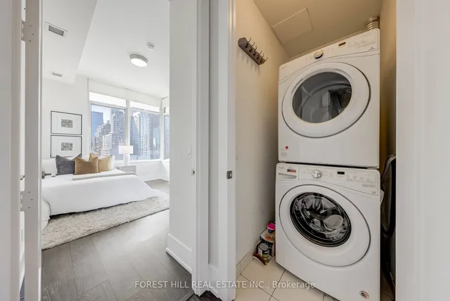 Additional image 22 of 15 Merchants' Wharf N/A Unit 642