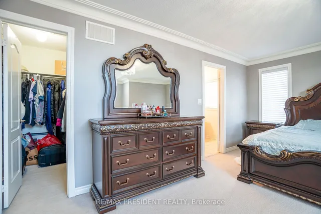 Additional image 24 of 35 Yately St