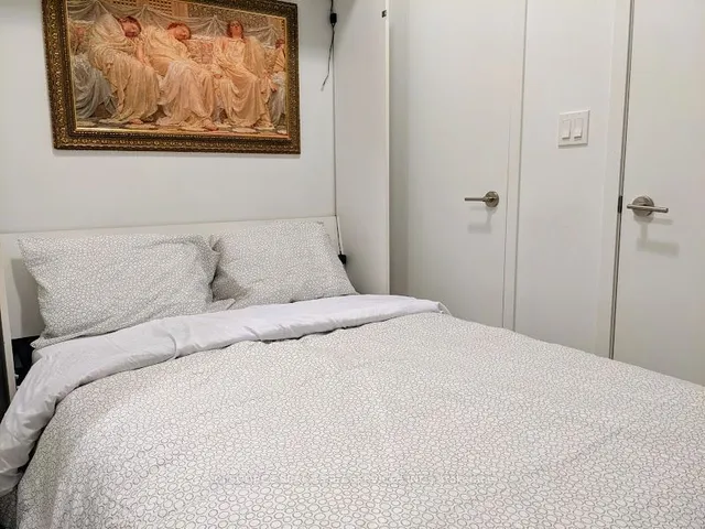 Additional image 5 of 106 Dovercourt Rd Unit 105