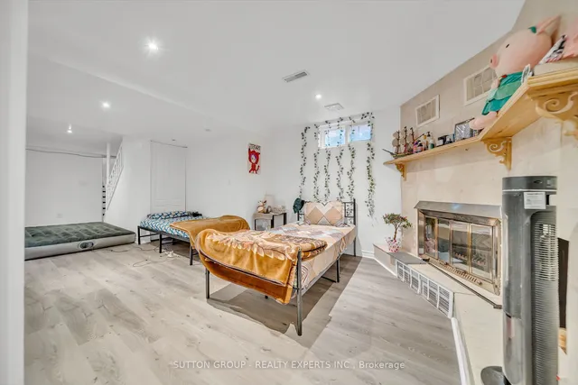 Additional image 35 of 156 Fanshawe Dr