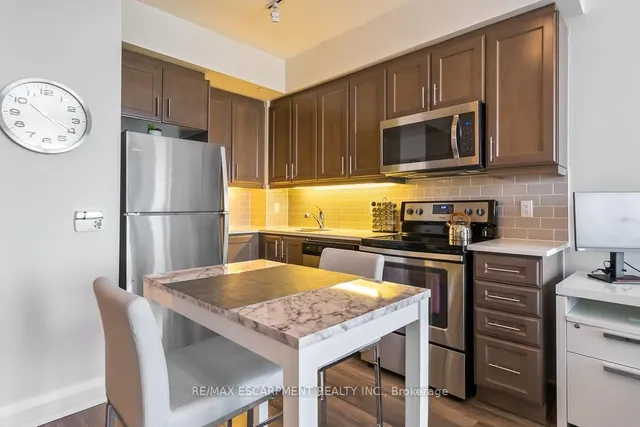 Additional image 12 of 15 Zorra St Unit 1608