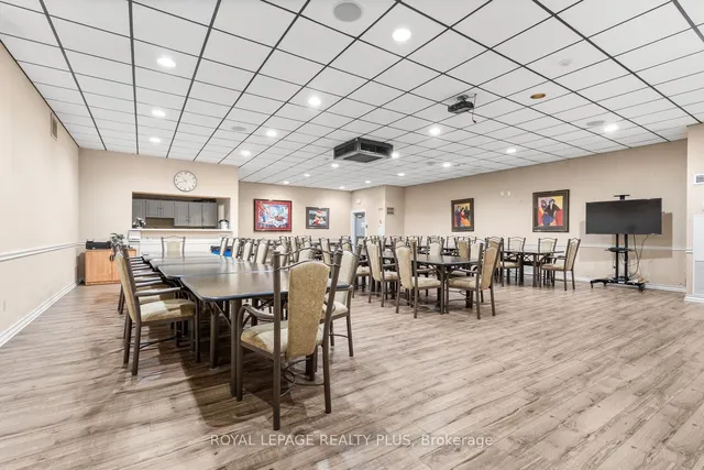 Additional image 27 of 3650 Kaneff Cres Unit 1002