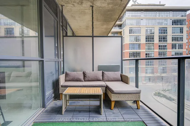 Additional image 32 of 478 King St Unit 318