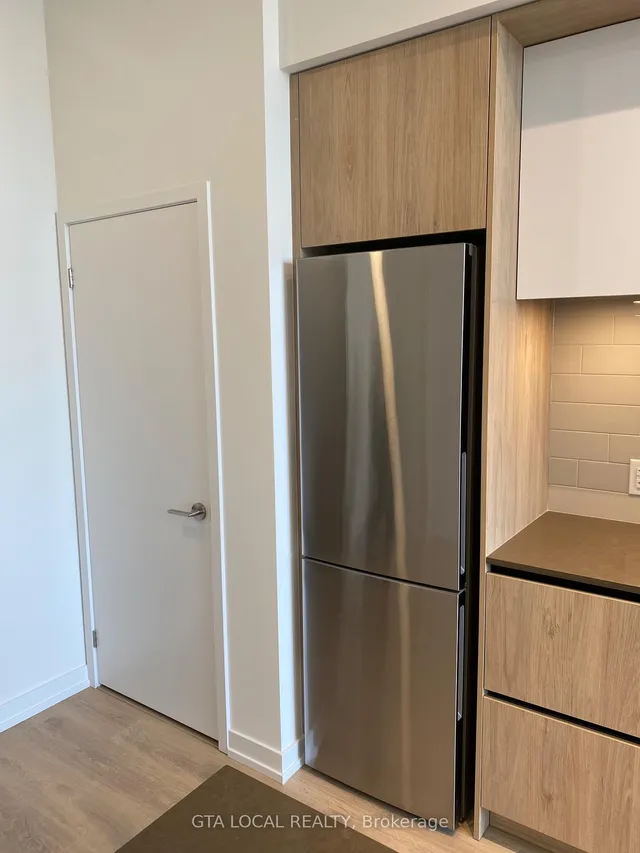 Additional image 10 of 34 Tubman Ave Unit 406