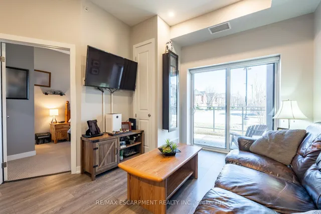 Additional image 21 of 4040 UPPER MIDDLE Rd Unit 102