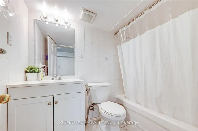 Additional image 40 of 62 Saffron Cres