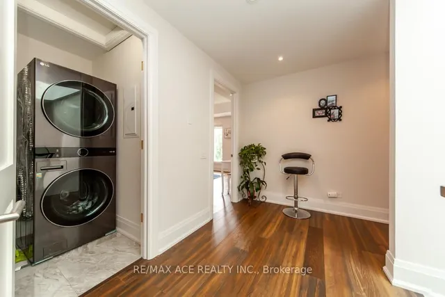 Additional image 14 of 44 Muir Dr