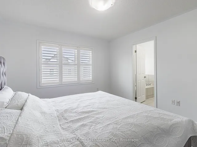 Additional image 23 of 13 Quasar St