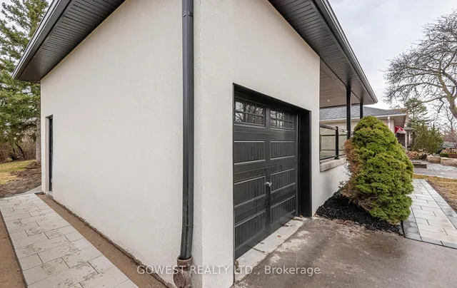 Additional image 42 of 14 Oxenden Cres