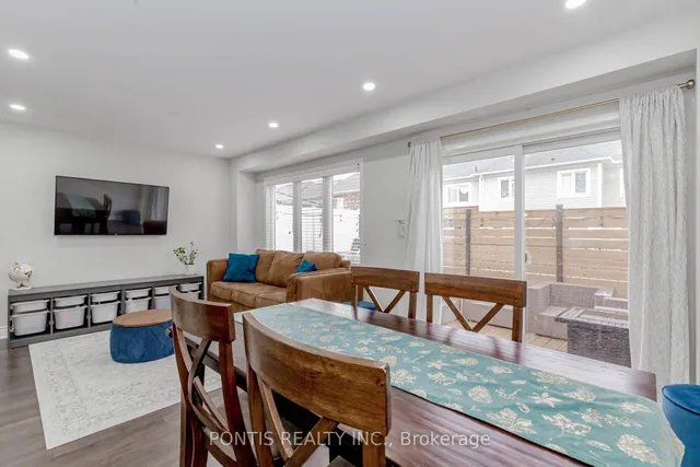 Additional image 22 of 33 Tight Crt