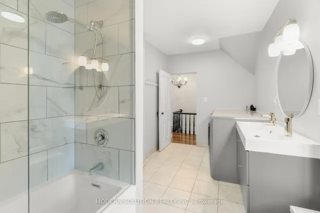 Additional image 26 of 3015 Dundas St