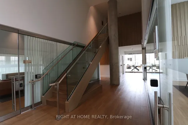 Additional image 37 of 3100 Keele St Unit 612