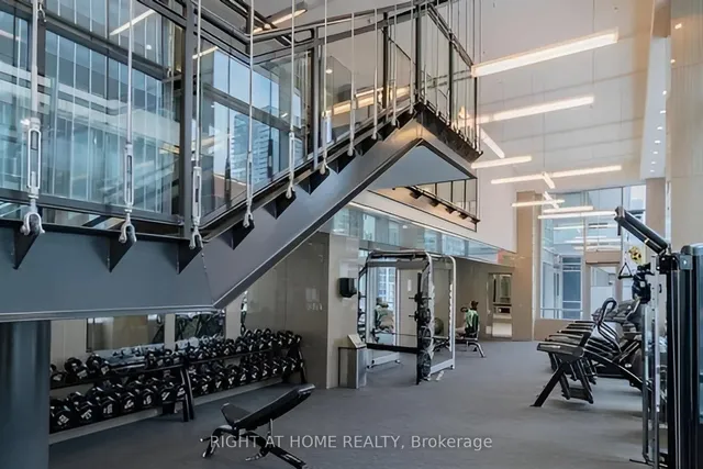 Additional image 30 of 98 Lillian St Unit 622