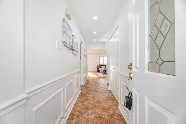 Additional image 5 of 80 Royal Palm Dr