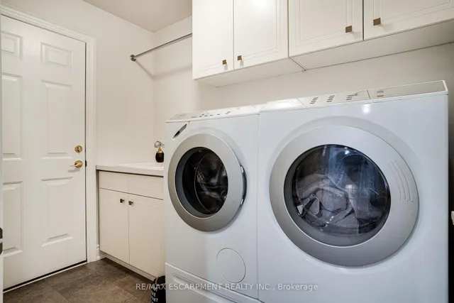 Additional image 28 of 148 Foxridge Dr