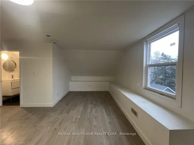 Additional image 23 of 49 Fairleigh Ave