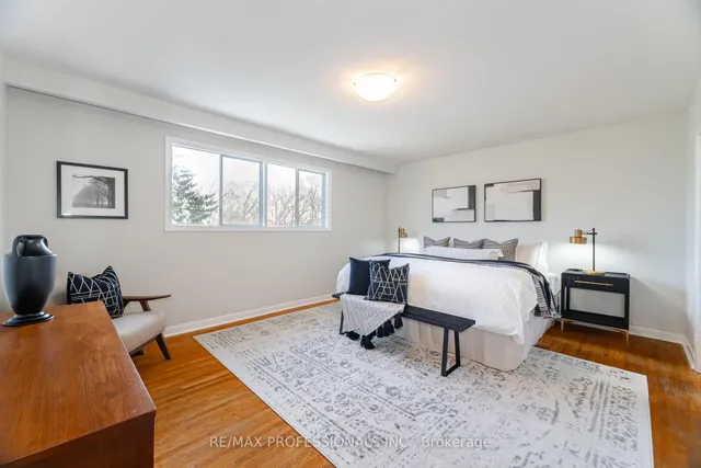 Additional image 21 of 37 Thicket Rd