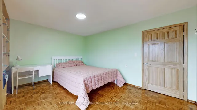 Additional image 18 of 343 Kipling Ave