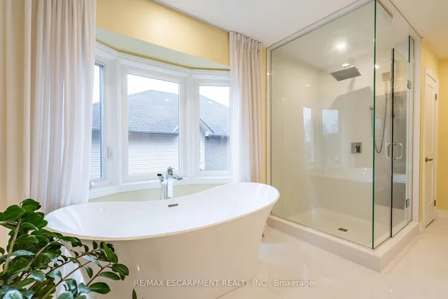 Additional image 31 of 91 Edgewater Dr