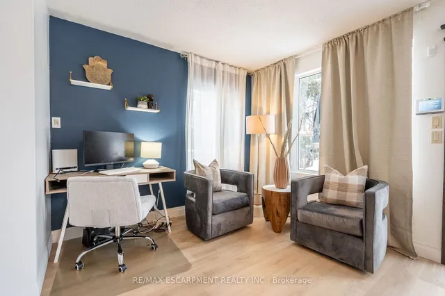 Additional image 21 of 351 Queensdale Ave