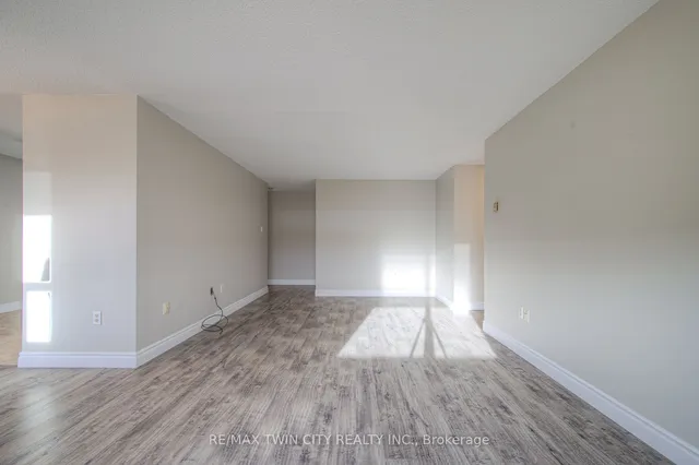 Additional image 10 of 35 Green Valley Dr Unit 1105
